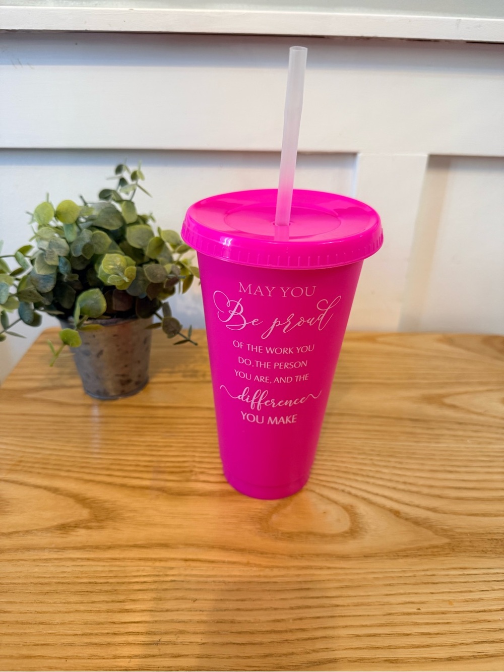 🌿10/$25 • Plastic Hot Pink Inspirational Travel Tumbler with Lid